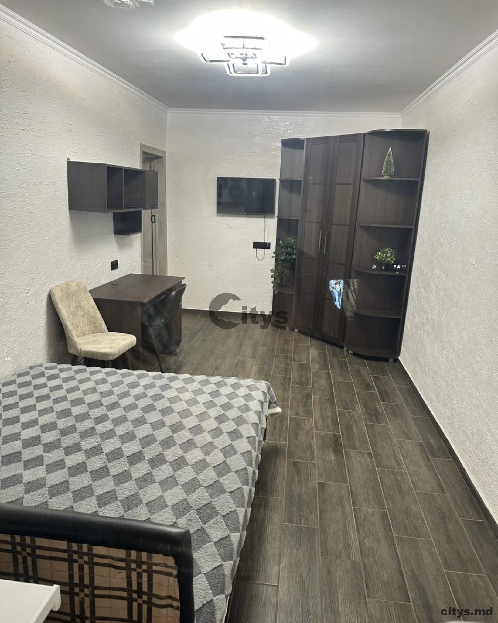 Chirie-Apartament cu 2 camere, 42m²,Centru, Alexandr Pușkin photo 1 - citys.md Chirie-Apartament cu 2 camere, 42m²,Centru, Alexandr Pușkin photo 0