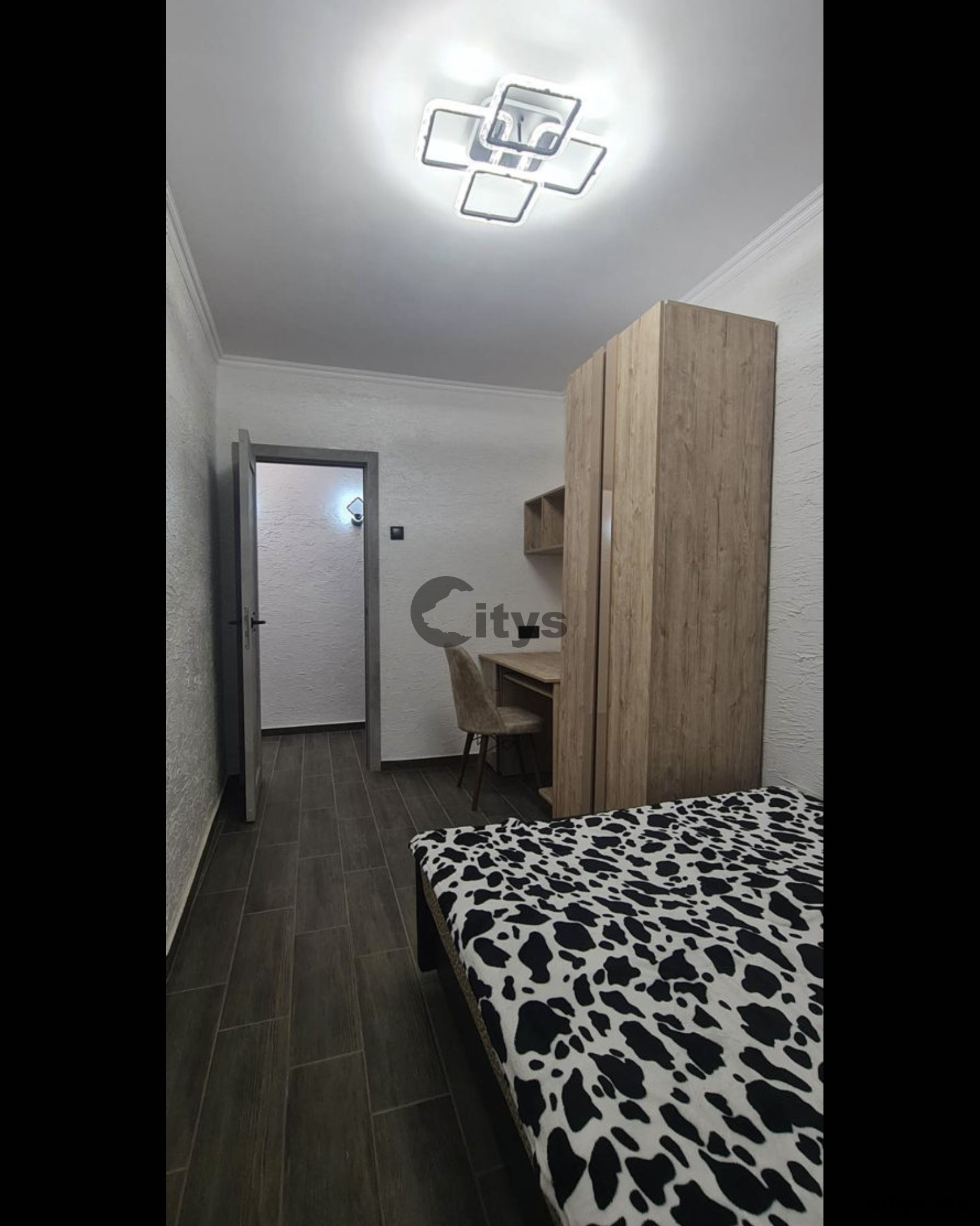 Chirie-Apartament cu 2 camere, 42m²,Centru, Alexandr Pușkin photo 4 - citys.md Chirie-Apartament cu 2 camere, 42m²,Centru, Alexandr Pușkin photo 3