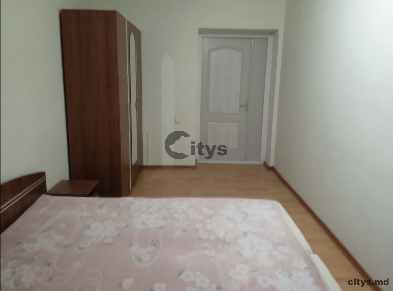 Chirie-Apartament cu 2 camere, 50m², Rîșcani,Мирон Костин photo 3 - citys.md Chirie-Apartament cu 2 camere, 50m², Rîșcani,Мирон Костин photo 2