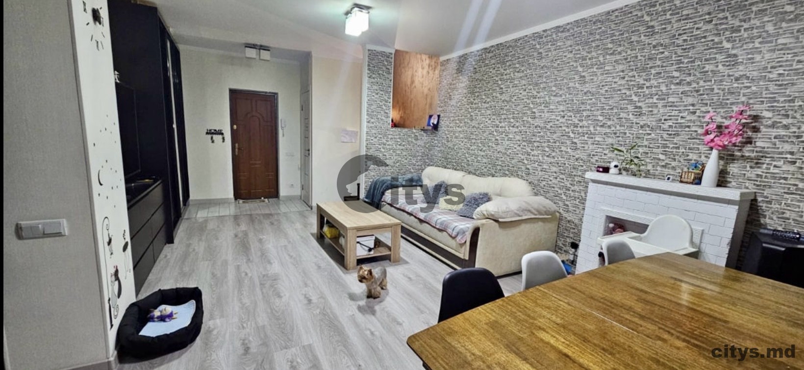 Chirie-Apartament cu 3 camere, 93m², Botanica,Nicolae Titulescu photo 1