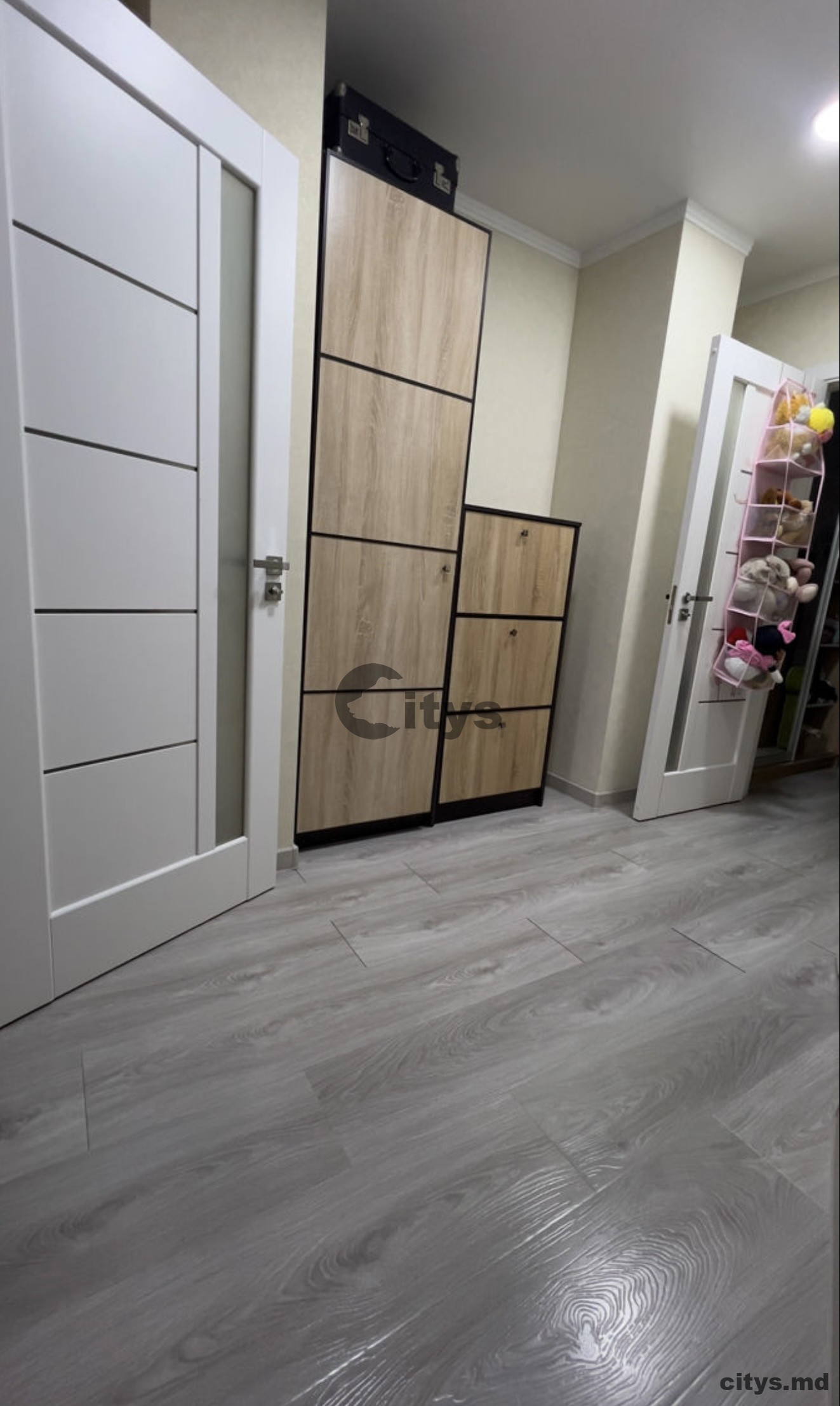 Chirie-Apartament cu 3 camere, 93m², Botanica,Nicolae Titulescu photo 5