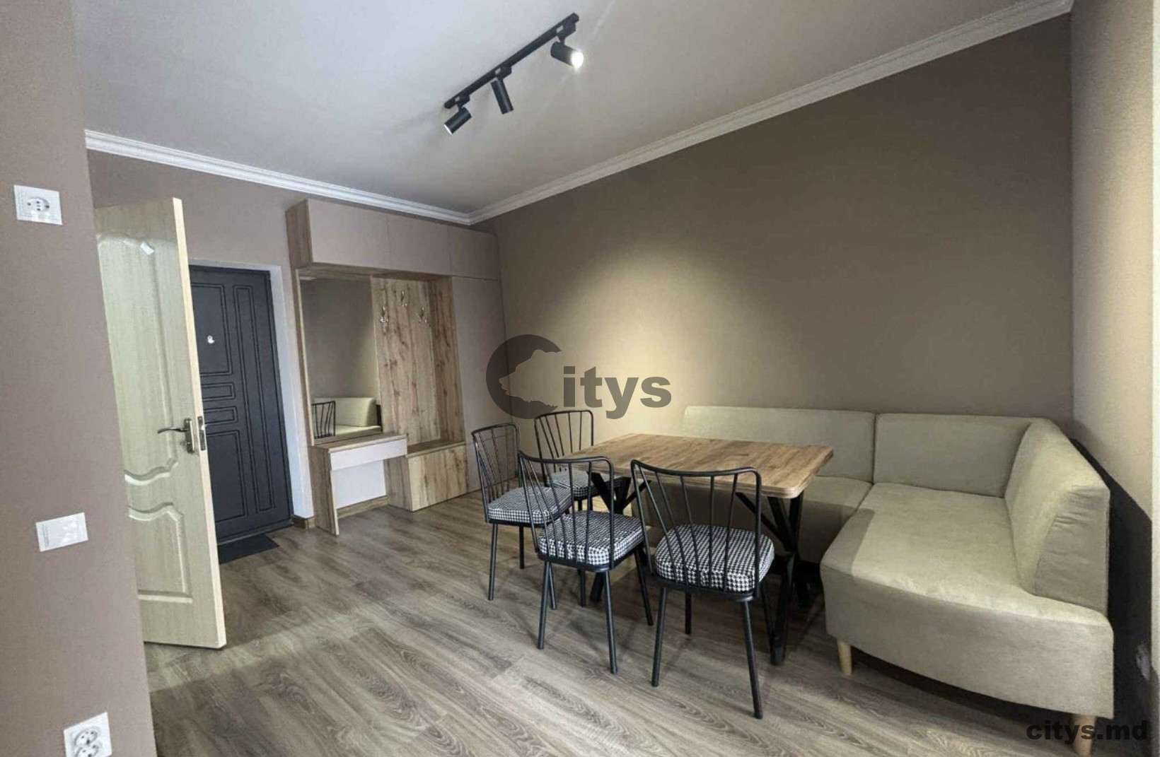 Se vinde-Apartament cu 2 camere, 41m²,Buiucani, Sucevița photo 1