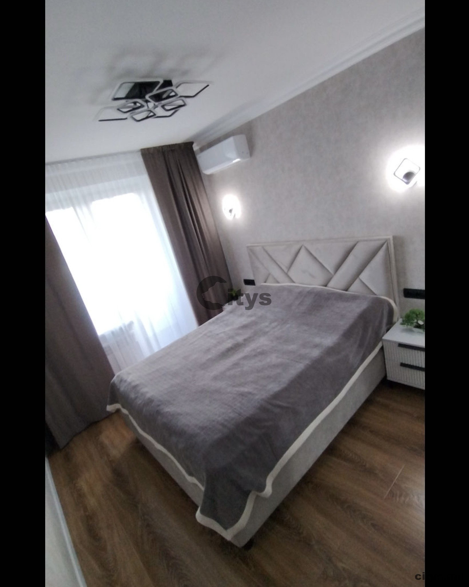 Se vinde-Apartament cu 3 camere, 80m², Botanica,Valea Crucii photo 2