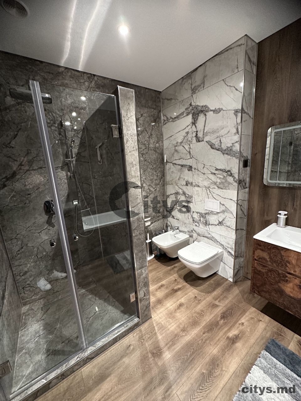 Apartament cu 3 camere, 87m², Tiraspol,Centru photo 5 - citys.md Apartament cu 3 camere, 87m², Tiraspol,Centru photo 4