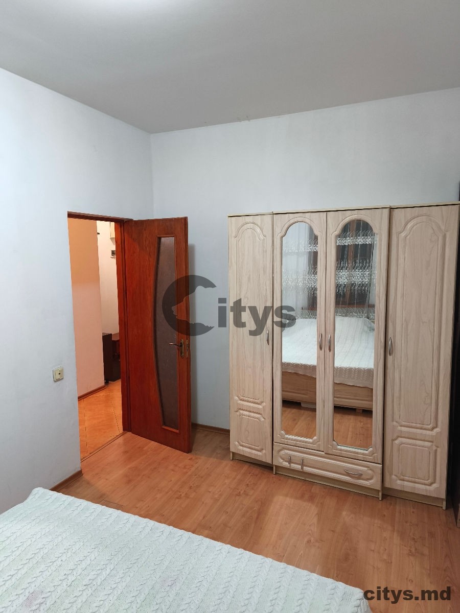Chirie, Apartament cu 2 camere, 48m², Centru, Columna photo 0