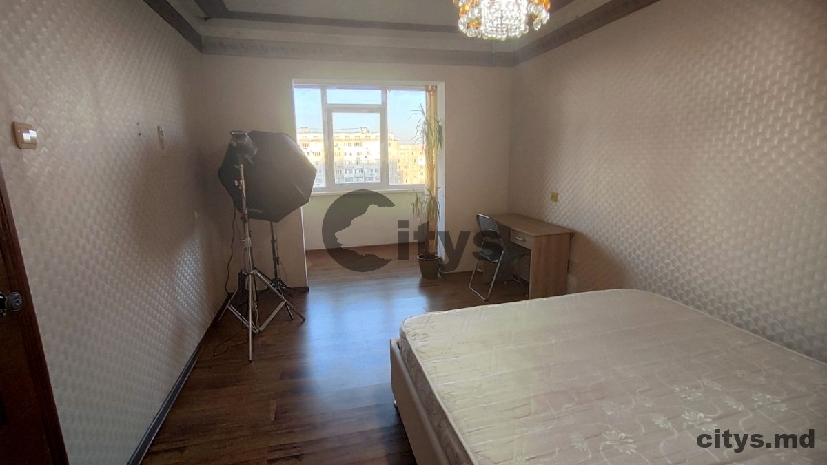 Apartament cu 3 camere, 75m², Mircea cel Bătrân 7471 photo 2