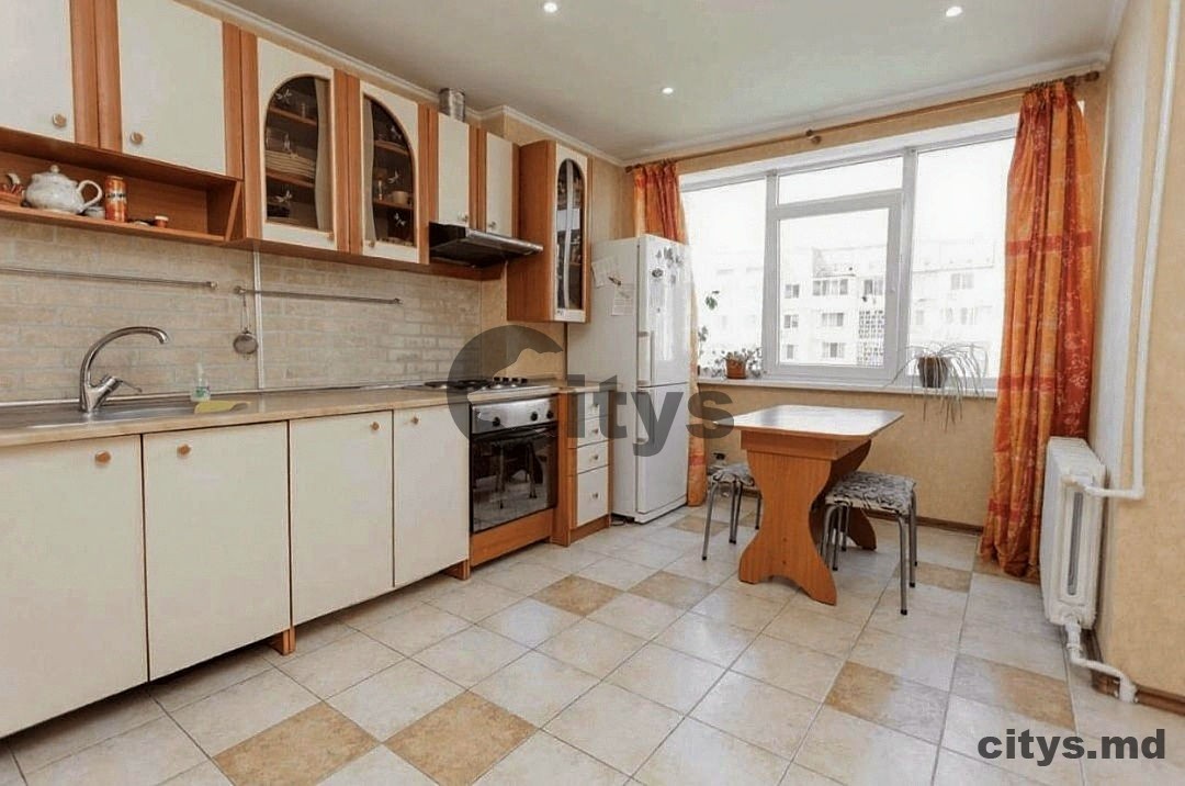 Apartament cu 3 camere, 75m², Mircea cel Bătrân 7471 photo 0