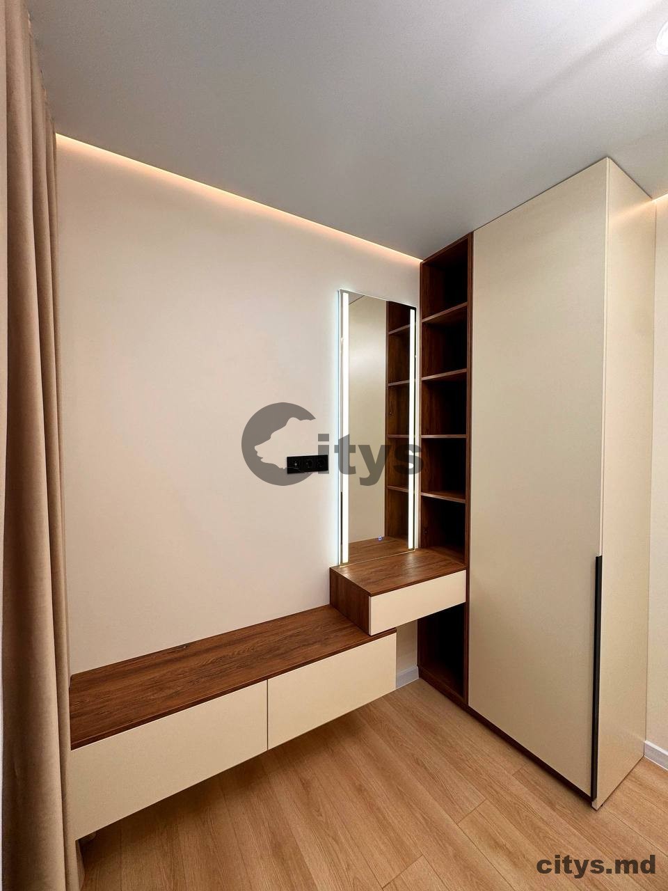 Apartament cu 2 camere, 46m², Cojbuk photo 1