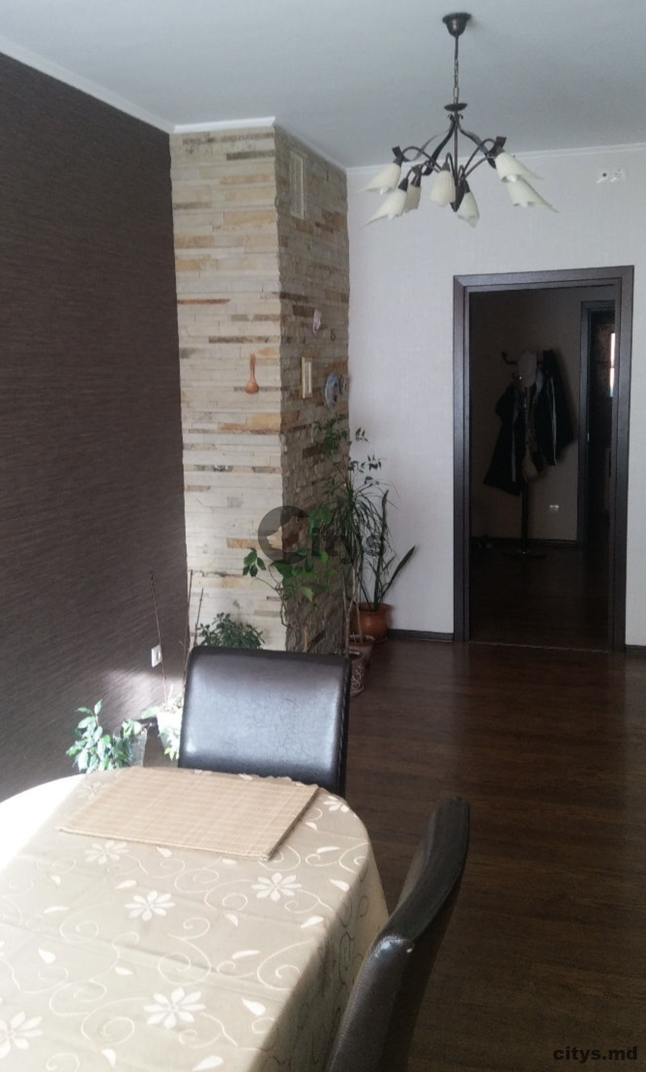 Chirie-Apartament cu 3 camere, 93m²,Buiucani, Alba-Iulia photo 4