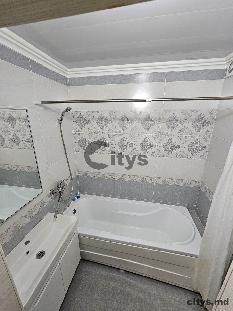 1 комнатная квартира, 37м², Sucevița photo 11