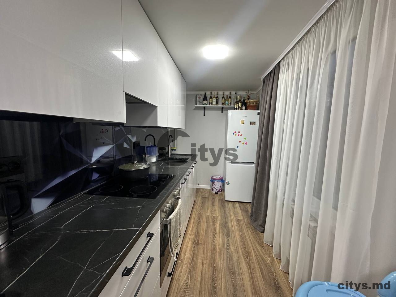 Vînzare, Apartament cu 2 camere, 52m², Cuza Voda,3 photo 8