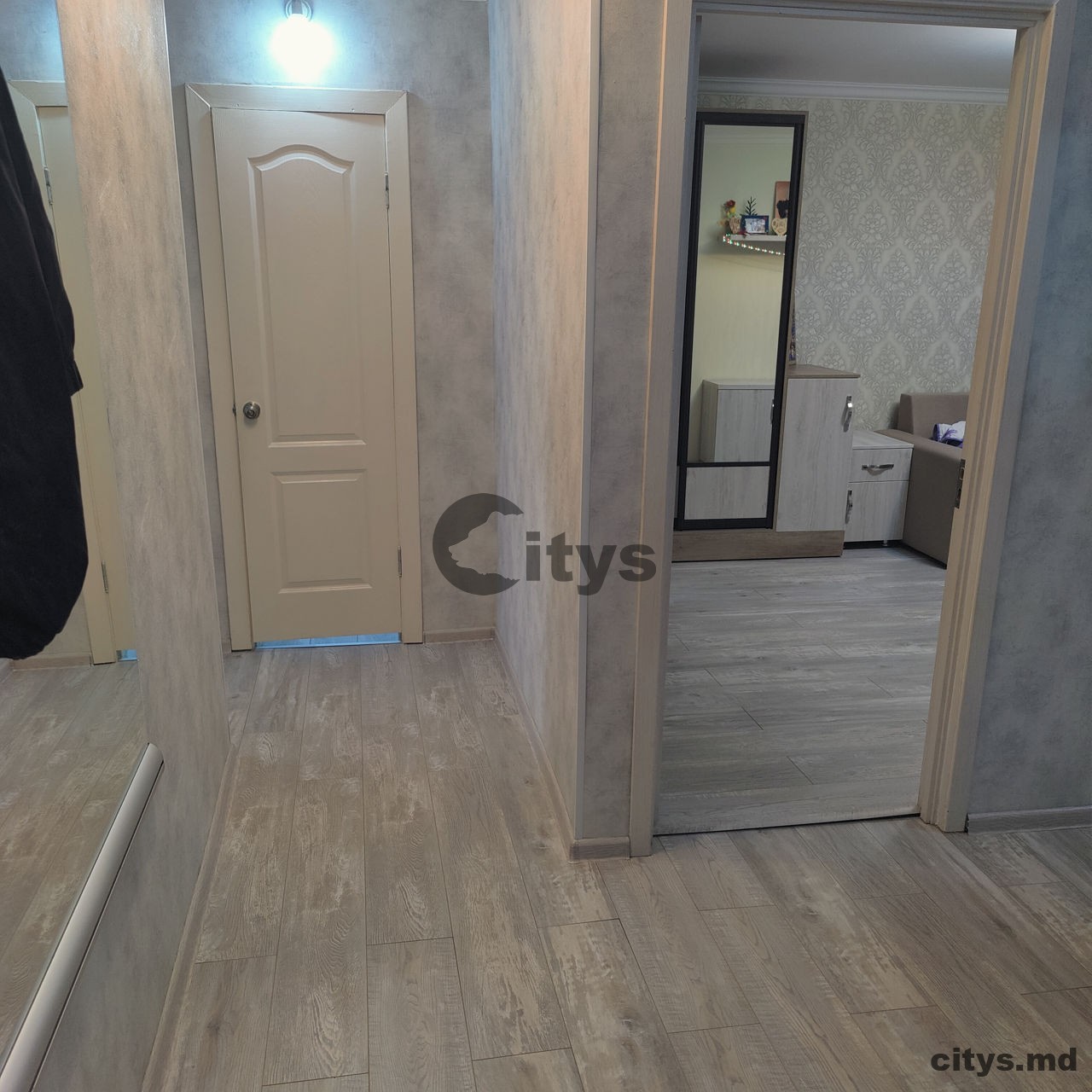 Apartament cu 2 camere, 60m², Ceucari photo 6