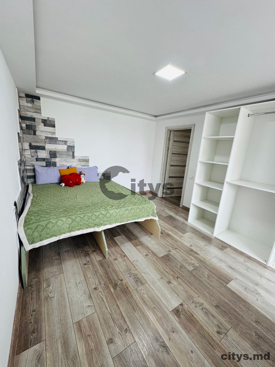 Apartament cu 4 camere, 84m², I Vieru photo 5