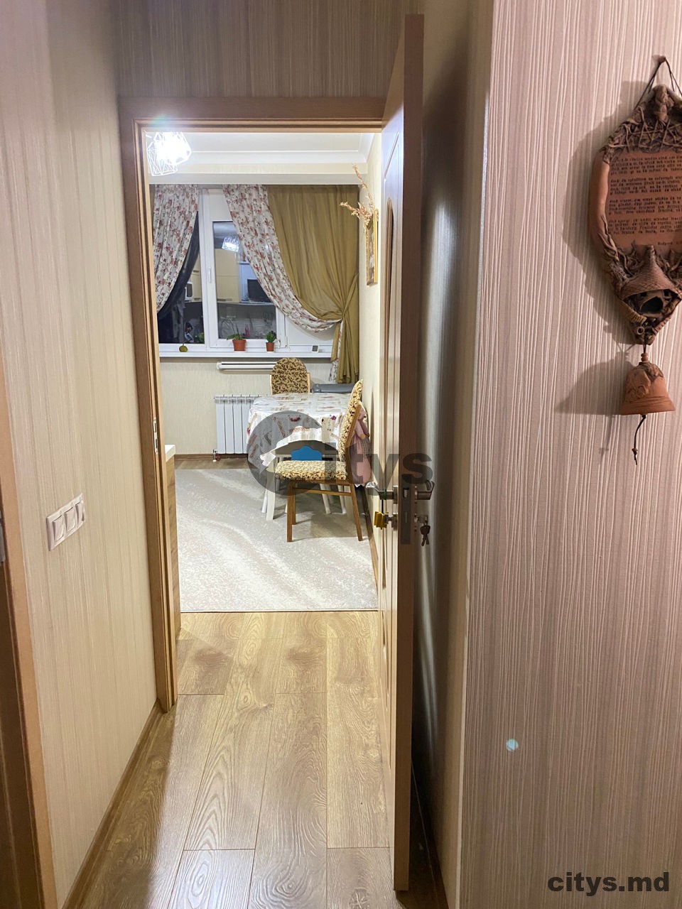 Apartament cu 2 camere, 50m², Podul Inalt photo 8