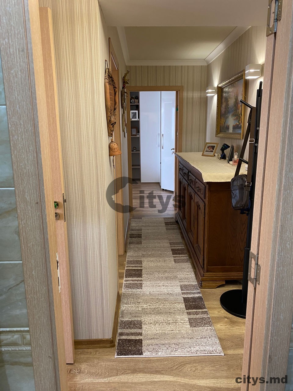 Apartament cu 2 camere, 50m², Podul Inalt photo 7