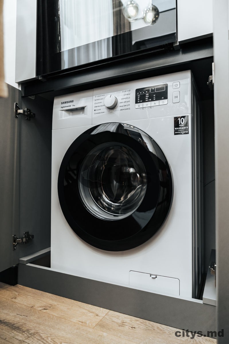 Apartament cu 2 camere, 55m², Botanica.str. Ghica Vodă photo 5