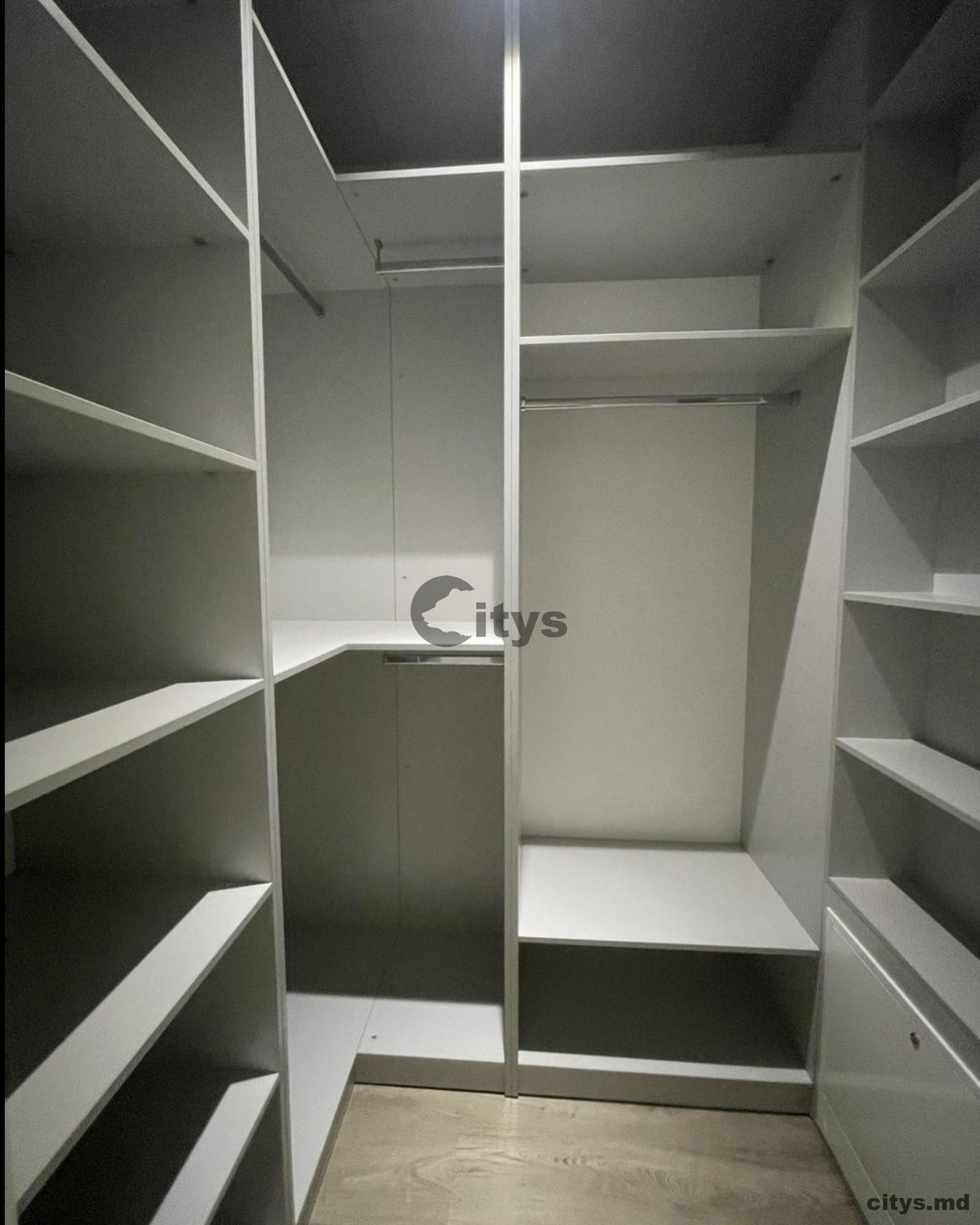 Chirie-Apartament cu 3 camere, 128m², Rîșcani,Zimbrului photo 2