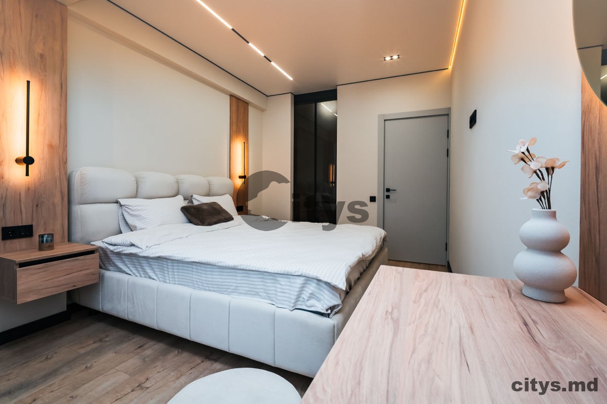 Apartament cu 3 camere, 75m², Botanica.str. Ghica Vodă photo 2