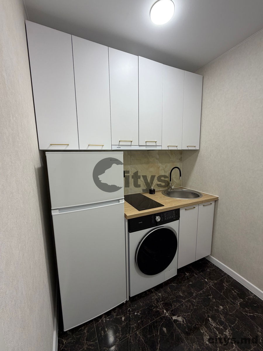 Garsonieră, 18m², Telecentru, Academiei photo 0