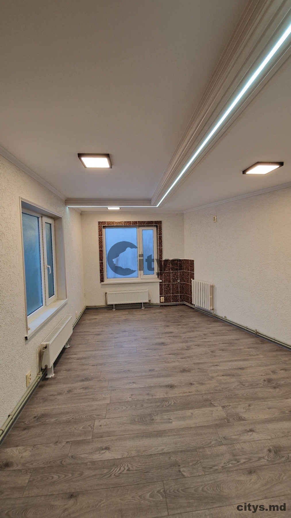 Universal, 20m², Kiev photo 1