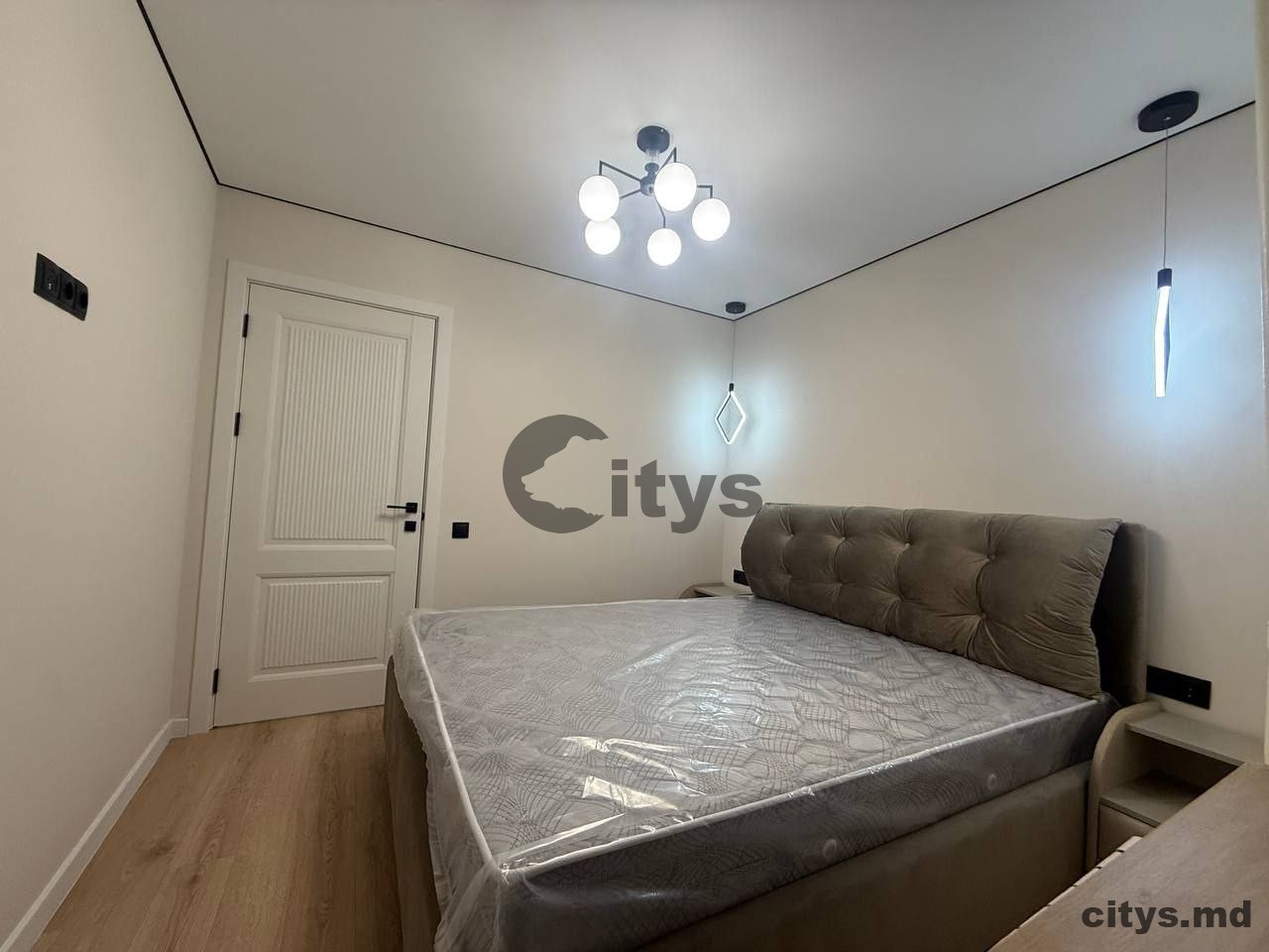 Apartament cu 2 camere, 42m², Miorita photo 4 - citys.md Apartament cu 2 camere, 42m², Miorita photo 3