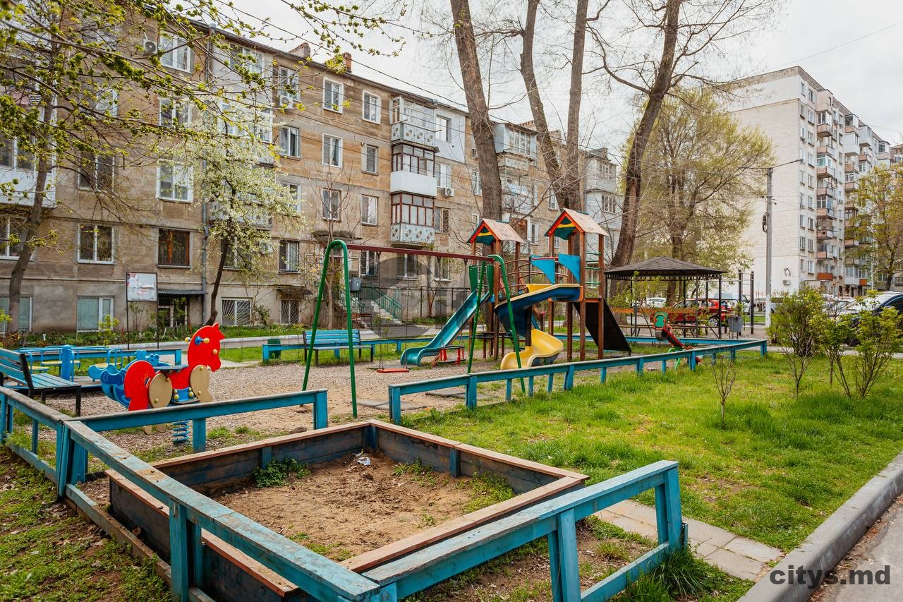 Apartament cu 2 camere, 57m², Pandurilor photo 9