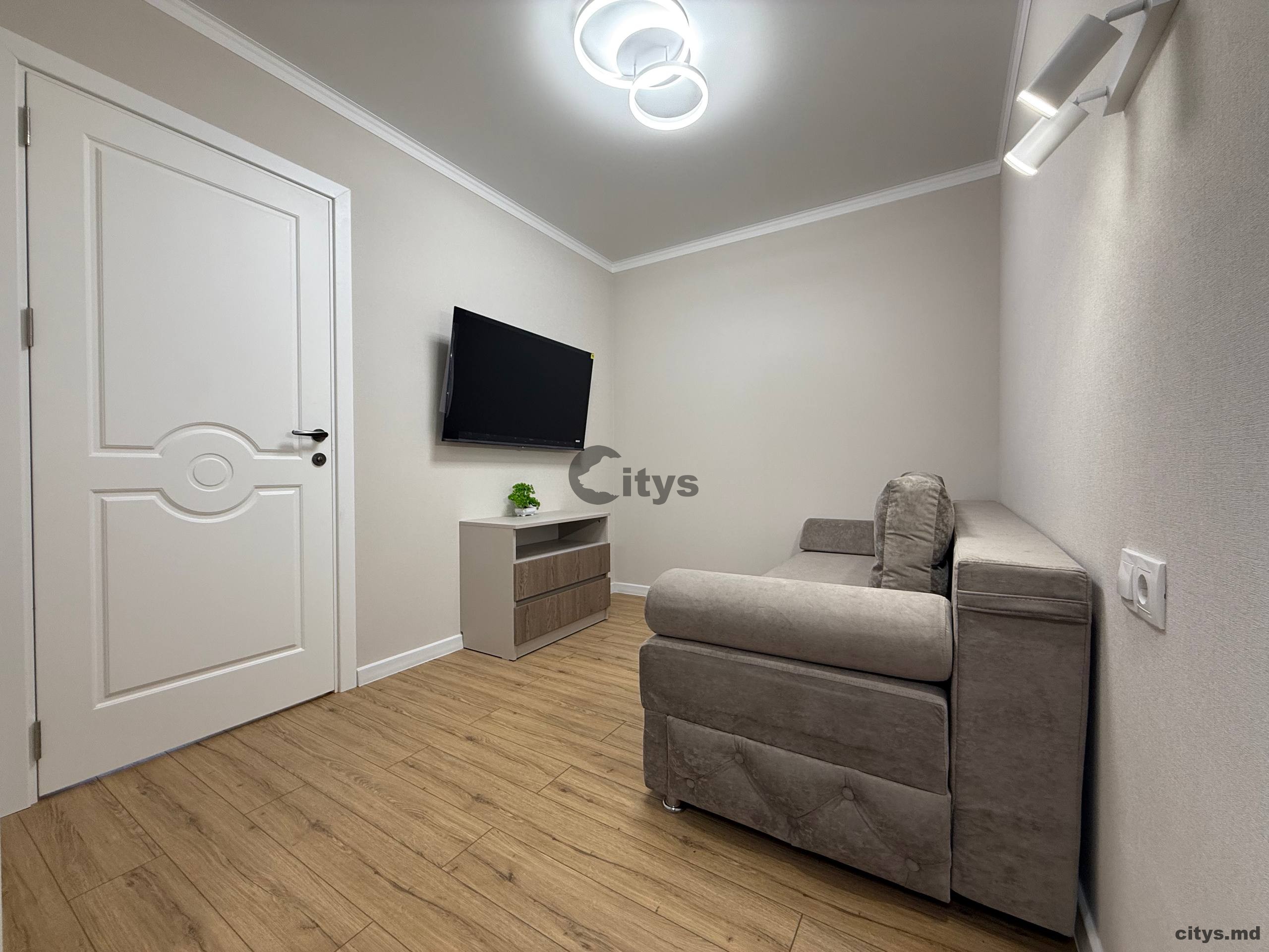 Apartament cu 2 camere, 56m², Botanica, Dacia photo 3