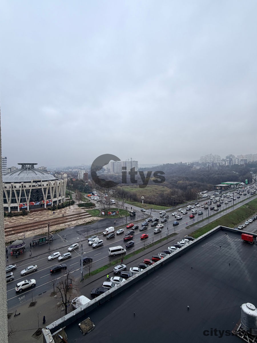 Apartament cu 2 camere, Riscani 69m², bd. Renasterii Nationale photo 9