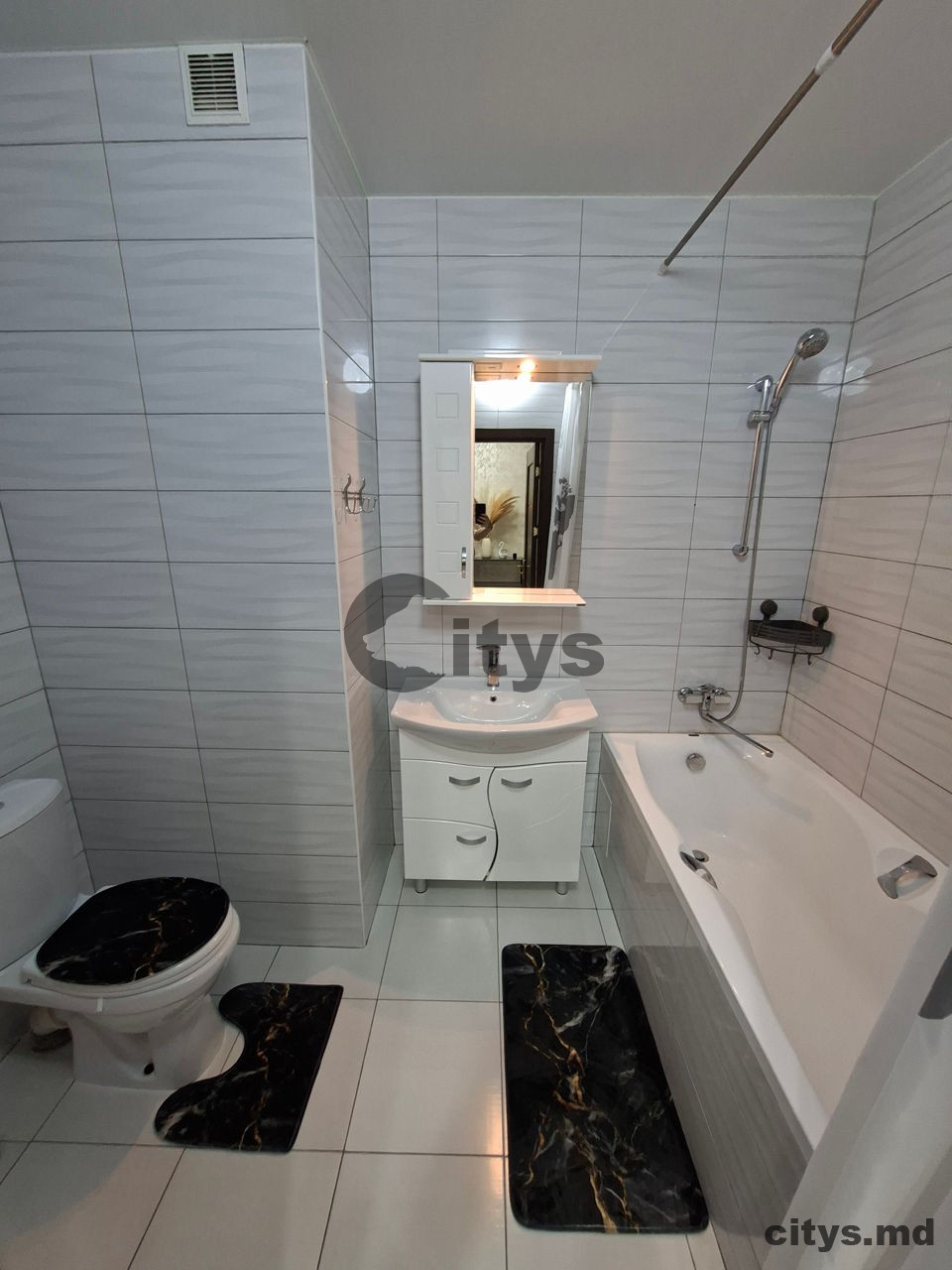 Chirie-Apartament cu 1 cameră, 45m², str. Lev Tolstoi photo 9