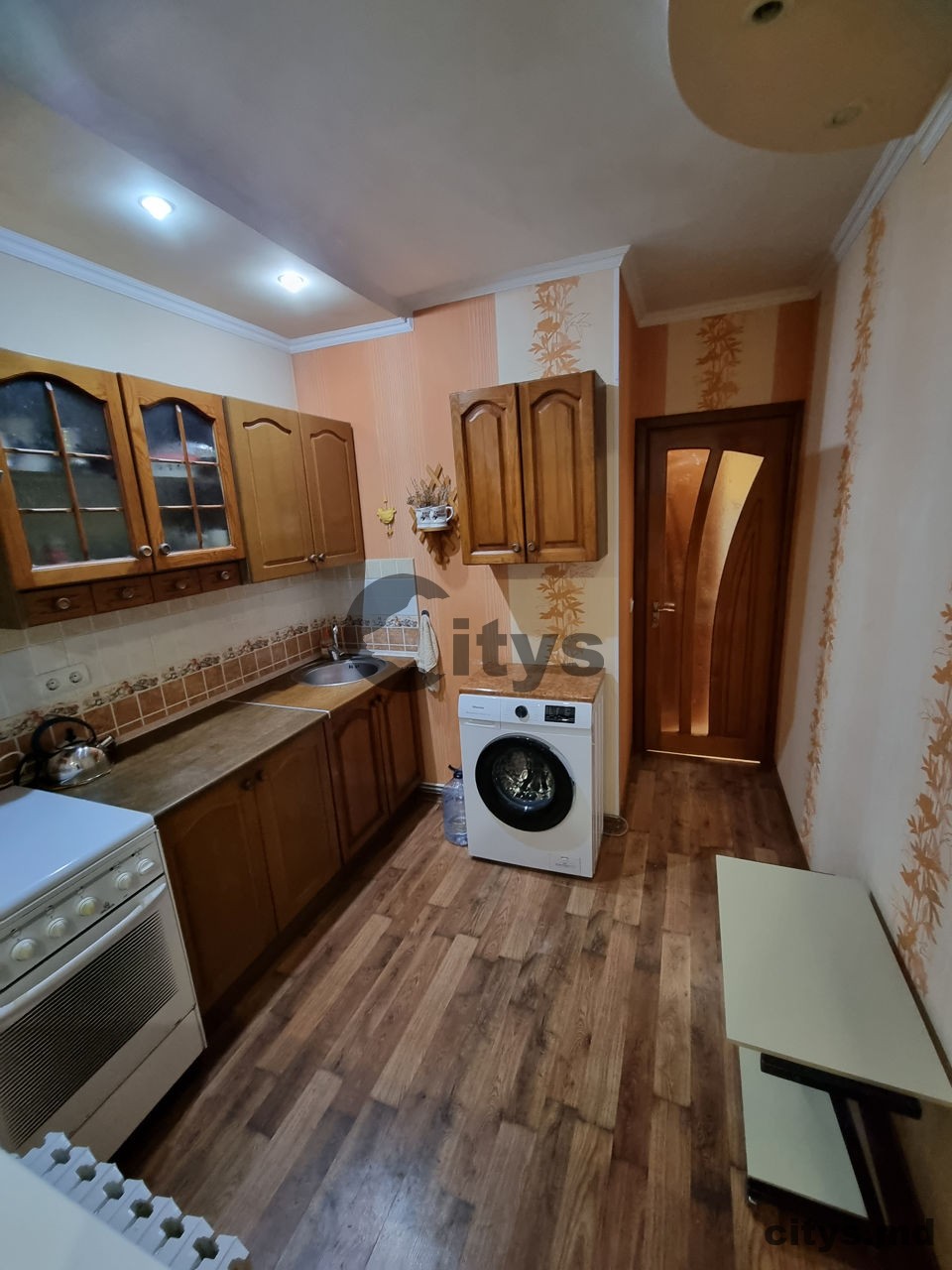 Chirie-Apartament cu 1 cameră, 45m², str. Nicolae Titulescu photo 1 - citys.md Chirie-Apartament cu 1 cameră, 45m², str. Nicolae Titulescu photo 0