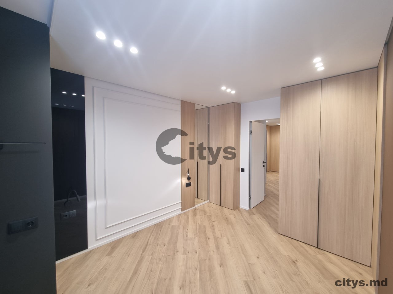 Apartament cu 3 camere, Ciocana 96m², str. Ion Dumeniuc photo 5