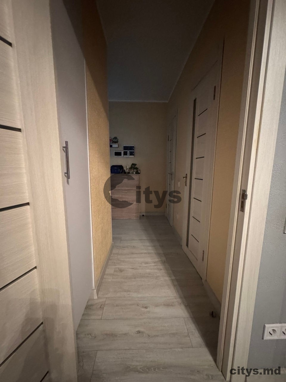 Apartament cu 2 camere, Botanica 60m², str. Așhabad photo 3