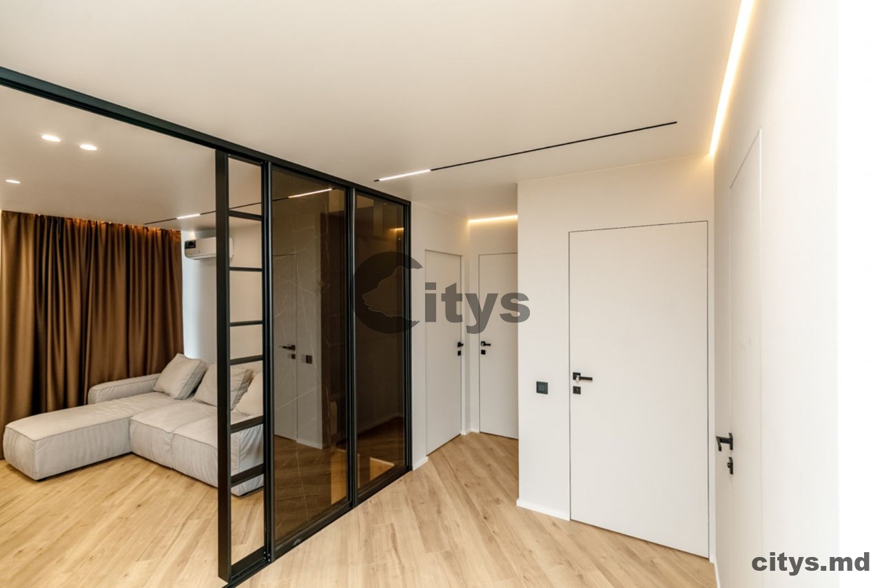 Apartament cu 3 camere, Ciocana 96m², str. Ion Dumeniuc photo 0