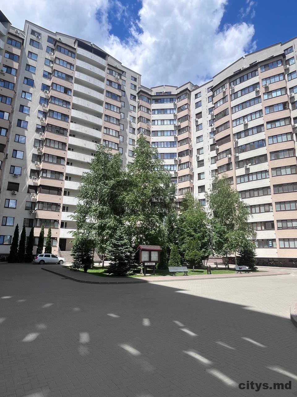 Apartament cu 2 camere, 85m², str. Tudor Strișcă photo 10