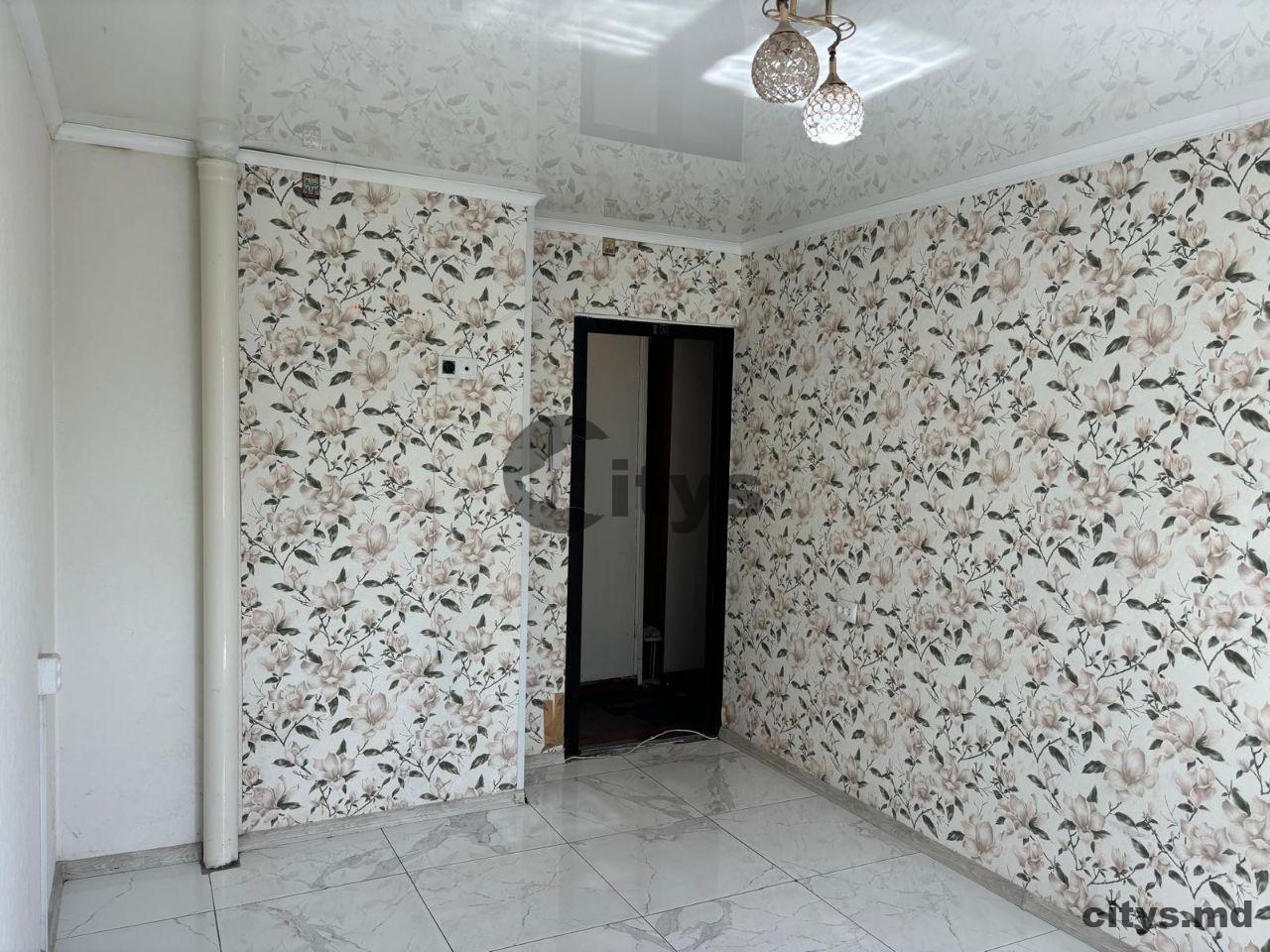 Garsonieră, 16m², Sarmizejetusa photo 2