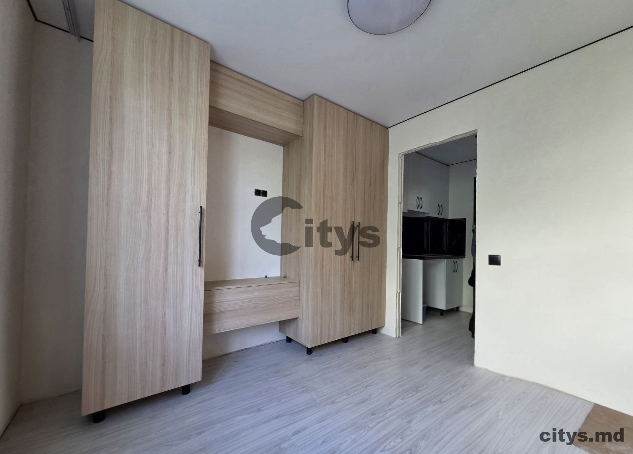 Garsonieră, 20m², Cuza Voda photo 1