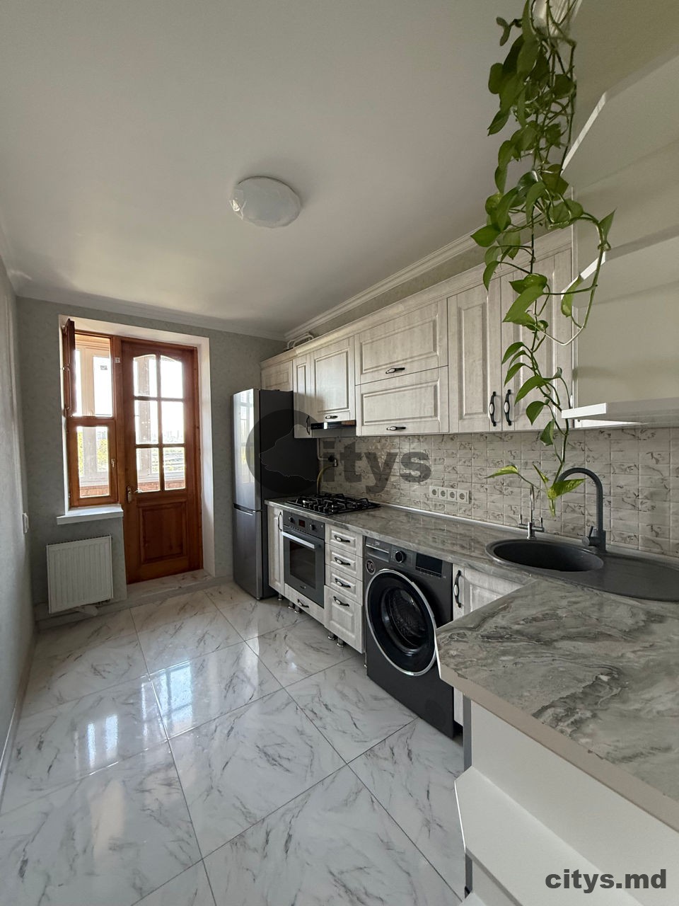 Apartament cu 3 camere, 71m², G.Madan photo 0