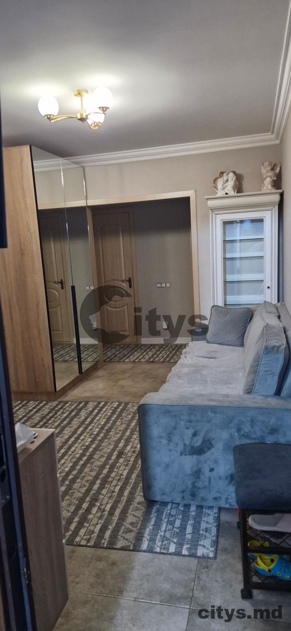 Apartament cu 3 camere, Centru 72m², str. Albisoara photo 4