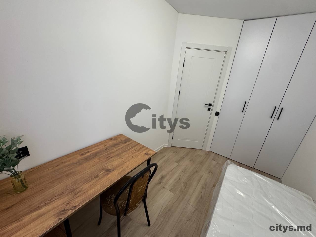 Apartament cu 2 camere, 45m², pandurilor photo 3 - citys.md Apartament cu 2 camere, 45m², pandurilor photo 2