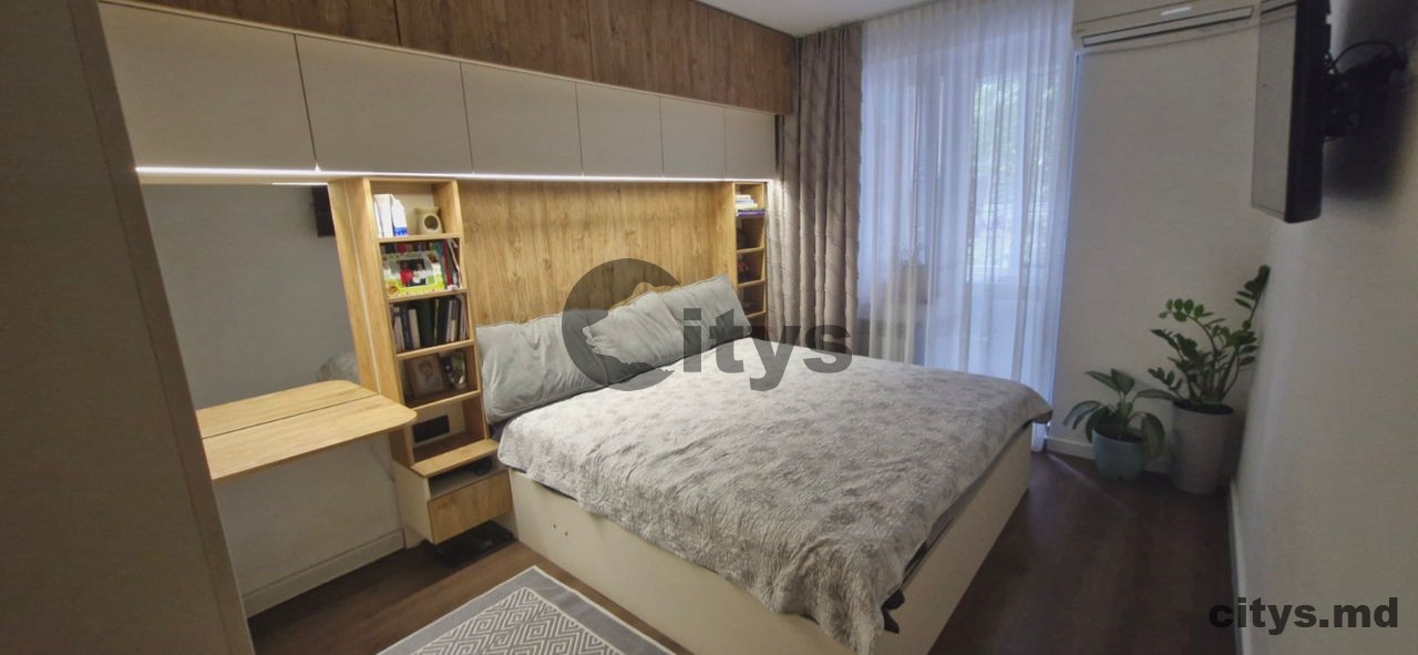 Apartament cu 3 camere, Centru 72m², str. Albisoara photo 0
