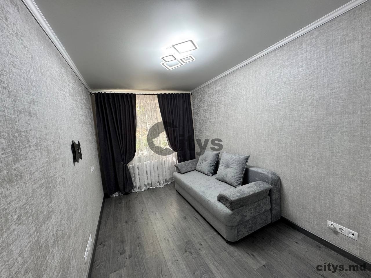Apartament cu 2 camere, 43m², pandurilor photo 0
