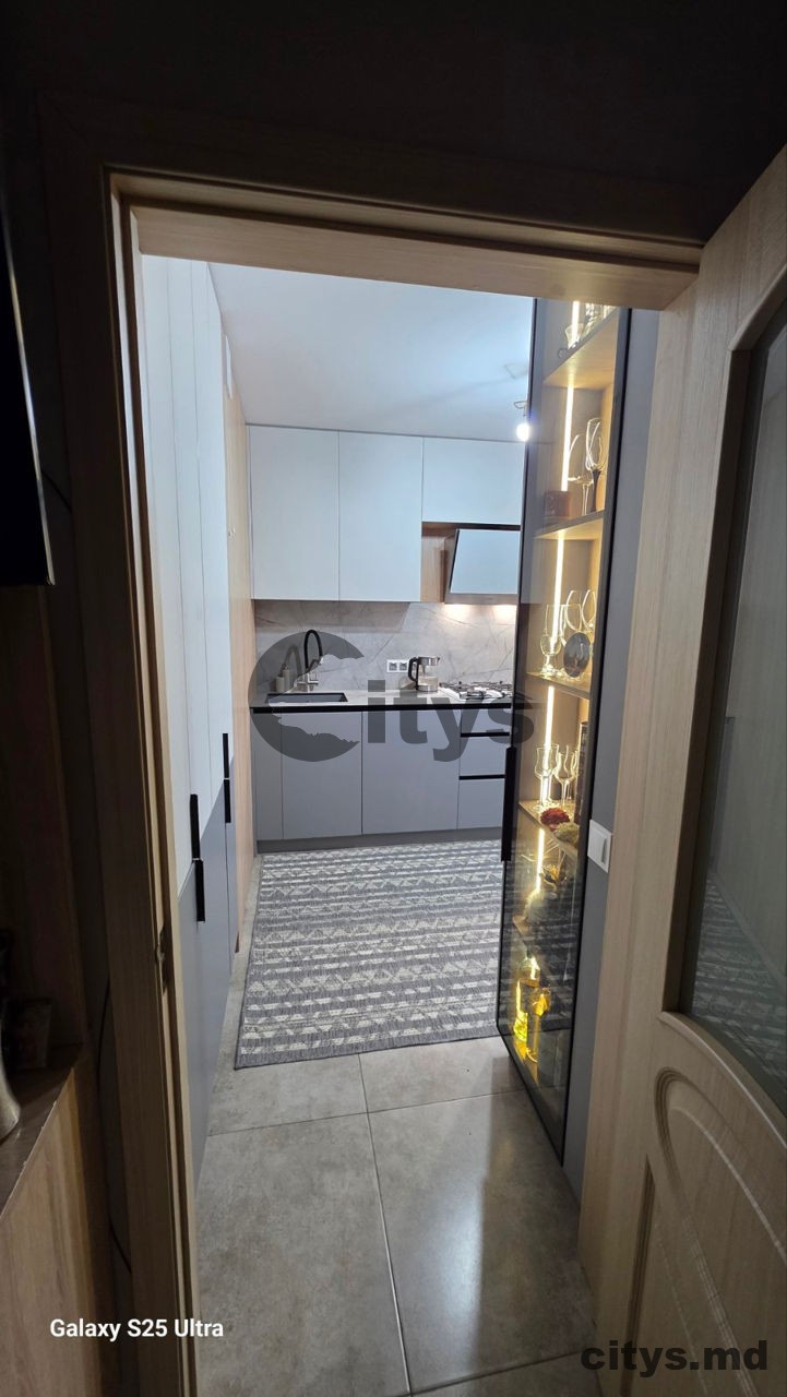 Apartament cu 3 camere, Centru 72m², str. Albisoara photo 5