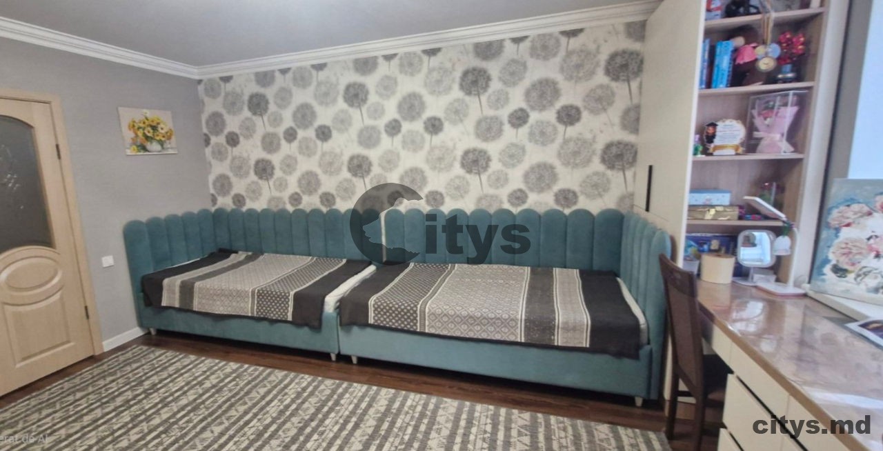 Apartament cu 3 camere, Centru 72m², str. Albisoara photo 2