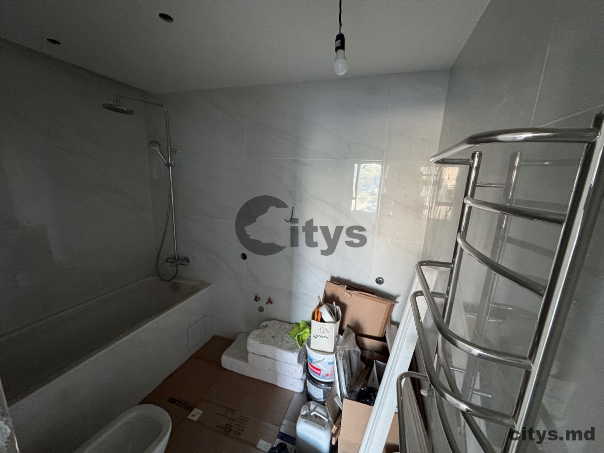 Apartament cu 2 camere, Riscani 53m², bd. Renașterii Naționale photo 7