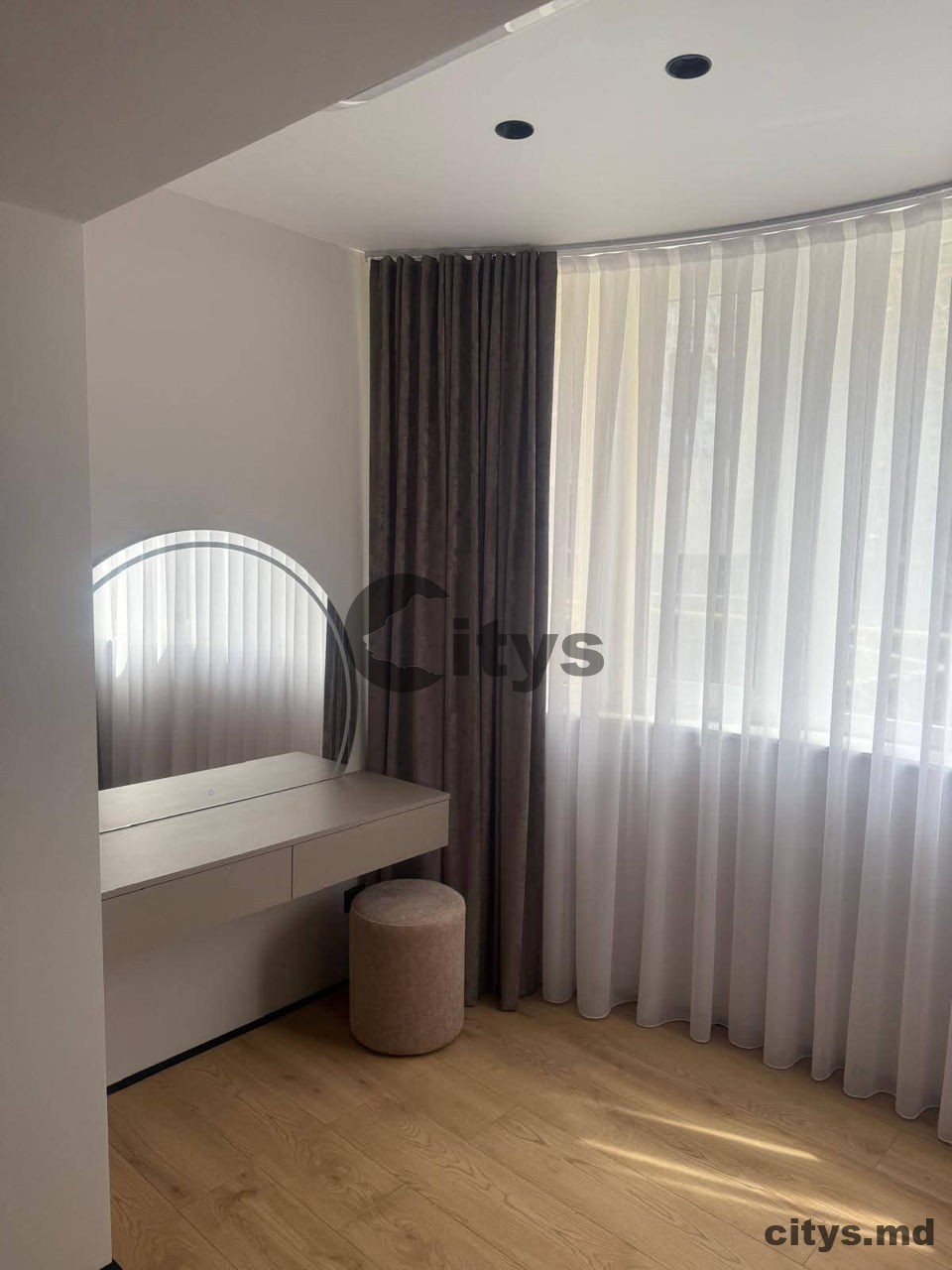 chirie-Apartament cu 2 camere, Riscani 94m², str. Bogdan Voievod photo 6 - citys.md chirie-Apartament cu 2 camere, Riscani 94m², str. Bogdan Voievod photo 5
