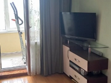 3-х комнатная квартира, 86м², Chișinău, Botanica, str. Cetatea Albă photo