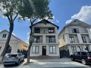 Oficiu, 300m², Chișinău, Centru, str. Alessandro Bernardazzi photo