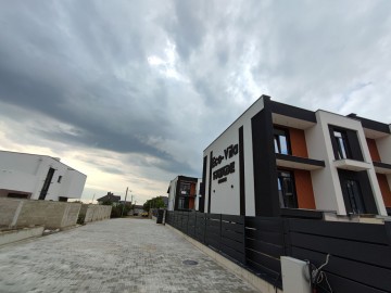 Vânzare townhouse-Codru, Periferie, str. Izvoarelor photo