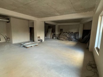 Comercial, 124m², columna photo