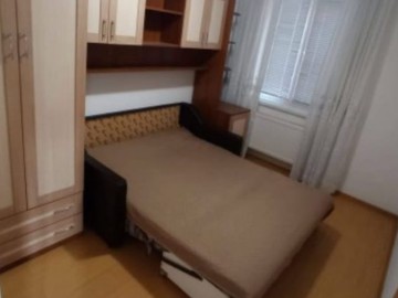 Chirie-Apartament cu 3 camere, 70m², Chișinău, Buiucani, str. Paris photo